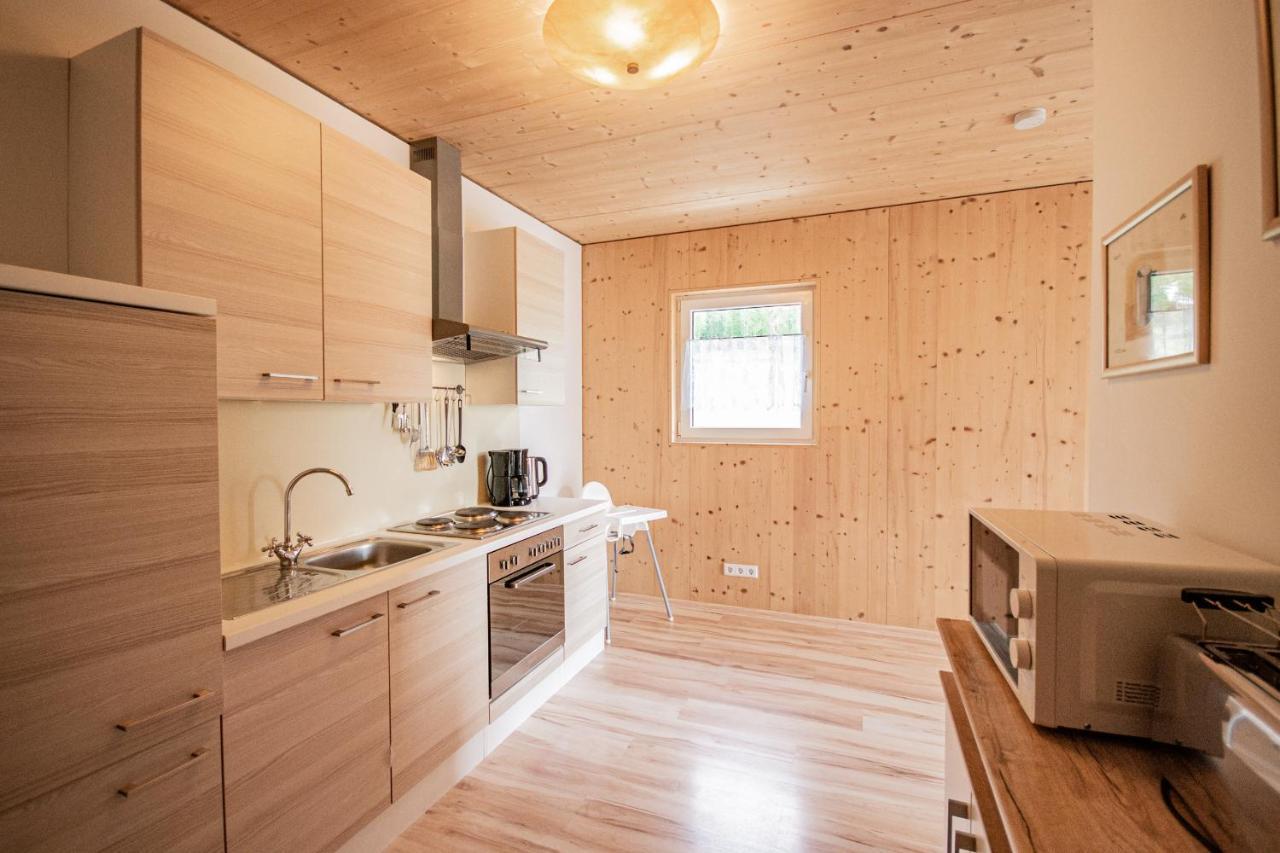 Gschnitzerhof Apartment ภายนอก รูปภาพ