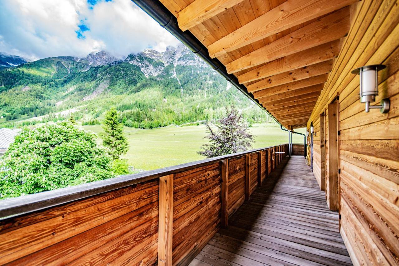 Gschnitzerhof Apartment ภายนอก รูปภาพ