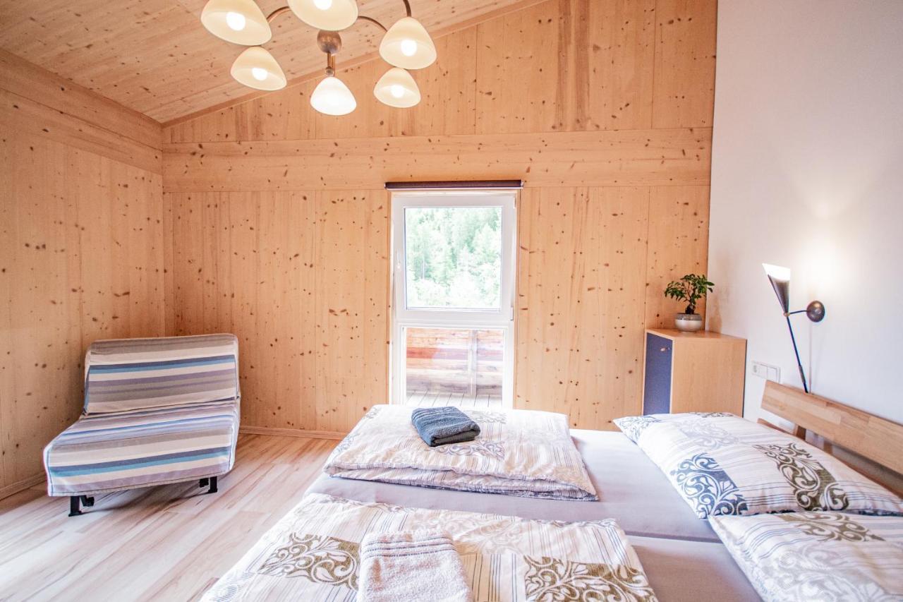 Gschnitzerhof Apartment ภายนอก รูปภาพ