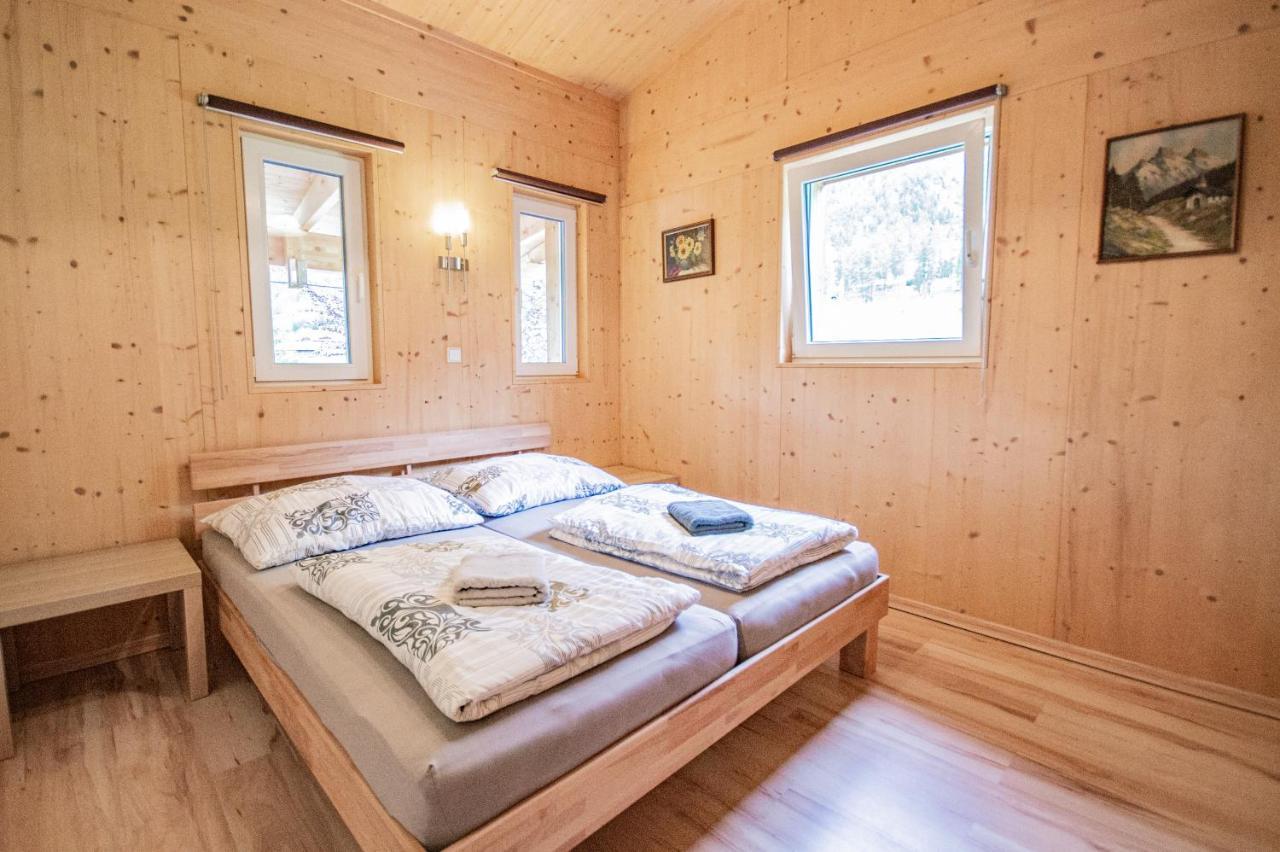 Gschnitzerhof Apartment ภายนอก รูปภาพ